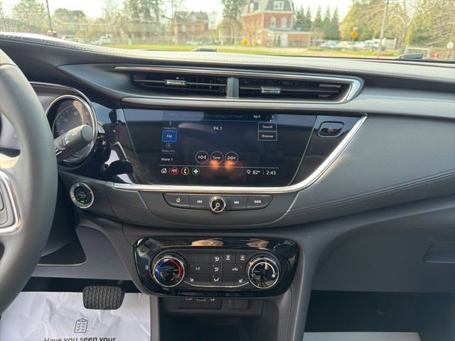 Used 2023 Buick Encore GX Preferred w/ Cold Weather Comfort Package AWD/4WD image 17