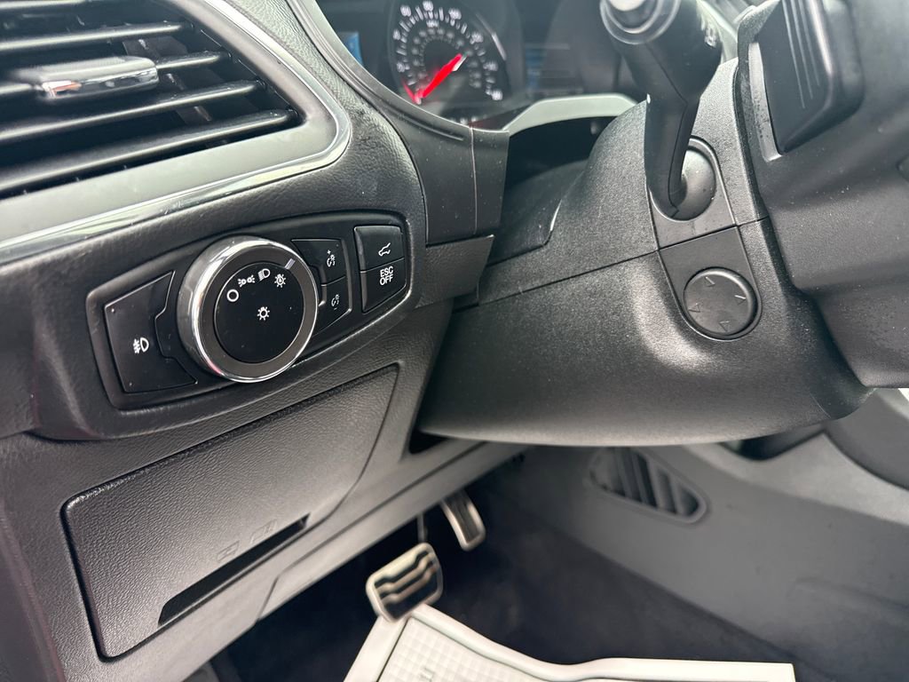 Used 2023 Ford Edge ST w/ Equipment Group 401A image 32