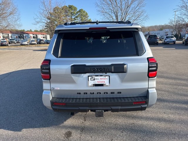 Used 2025 Toyota 4Runner SR5 image 4