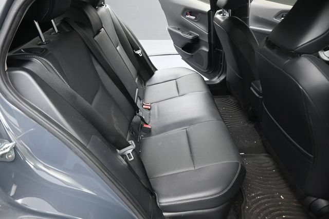 Used 2024 Toyota Prius XLE AWD/4WD image 16