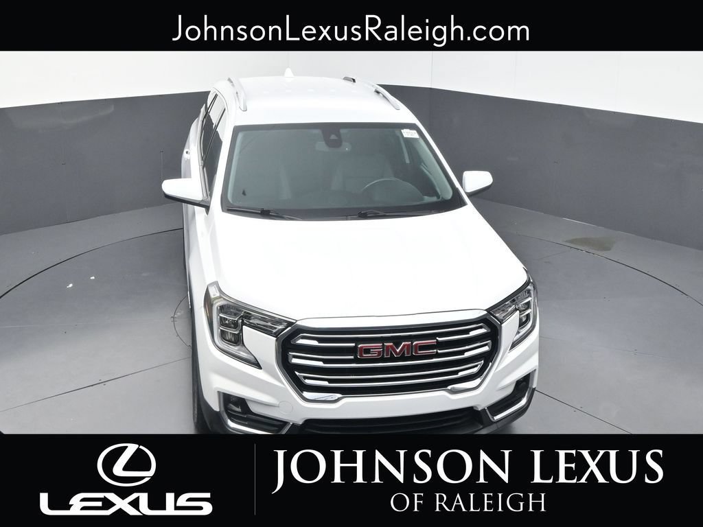 Used 2022 GMC Terrain SLT w/ Infotainment Package II FWD image 24