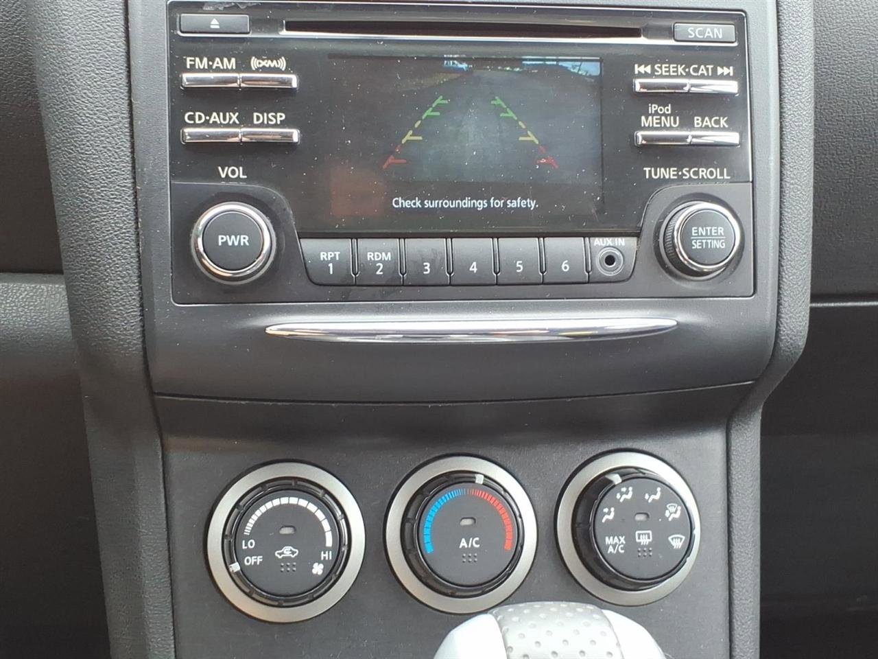 Used 2013 Nissan Rogue SV AWD/4WD image 12