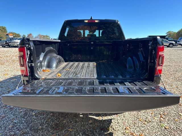 Used 2024 RAM 1500 Laramie AWD/4WD image 17