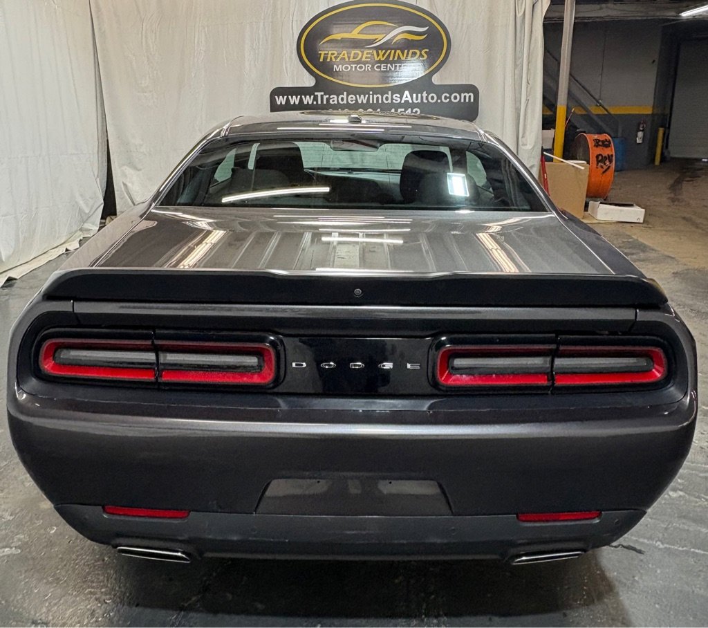 Used 2023 Dodge Challenger GT image 5
