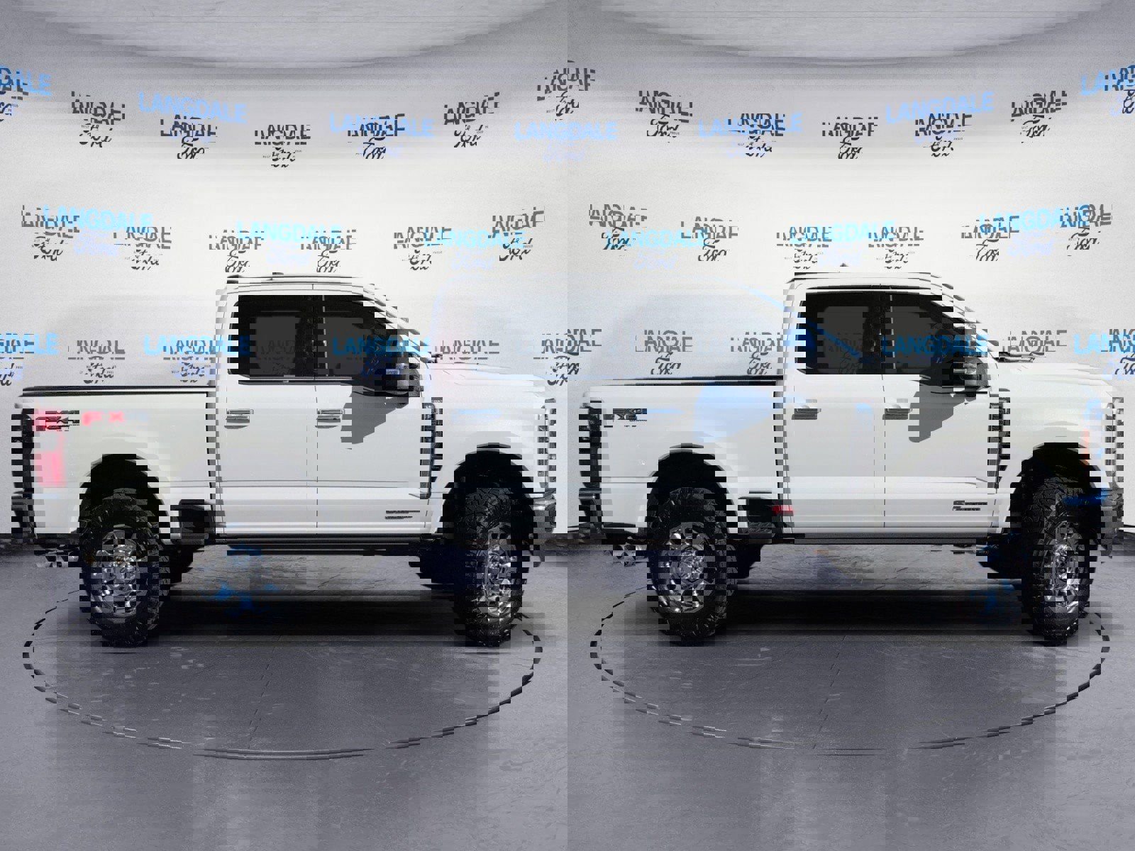 Used 2025 Ford F250 King Ranch w/ Chrome Package image 3