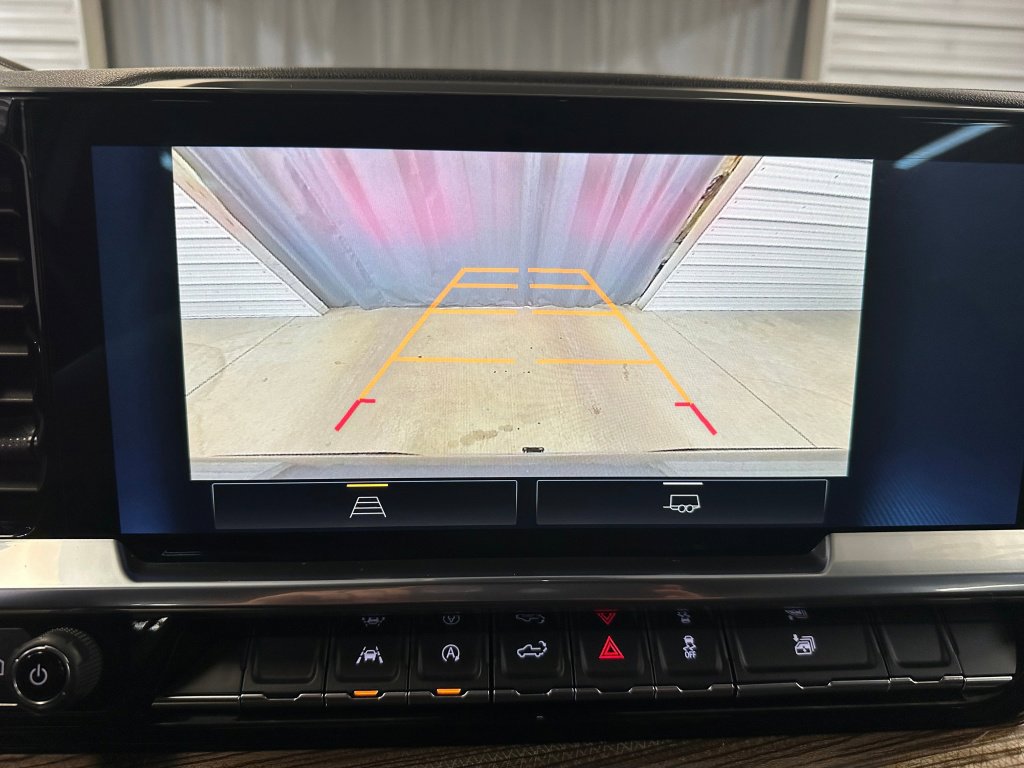 Used 2023 Chevrolet Silverado 1500 LT image 13