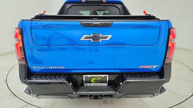 Used 2025 Chevrolet Silverado EV RST image 12