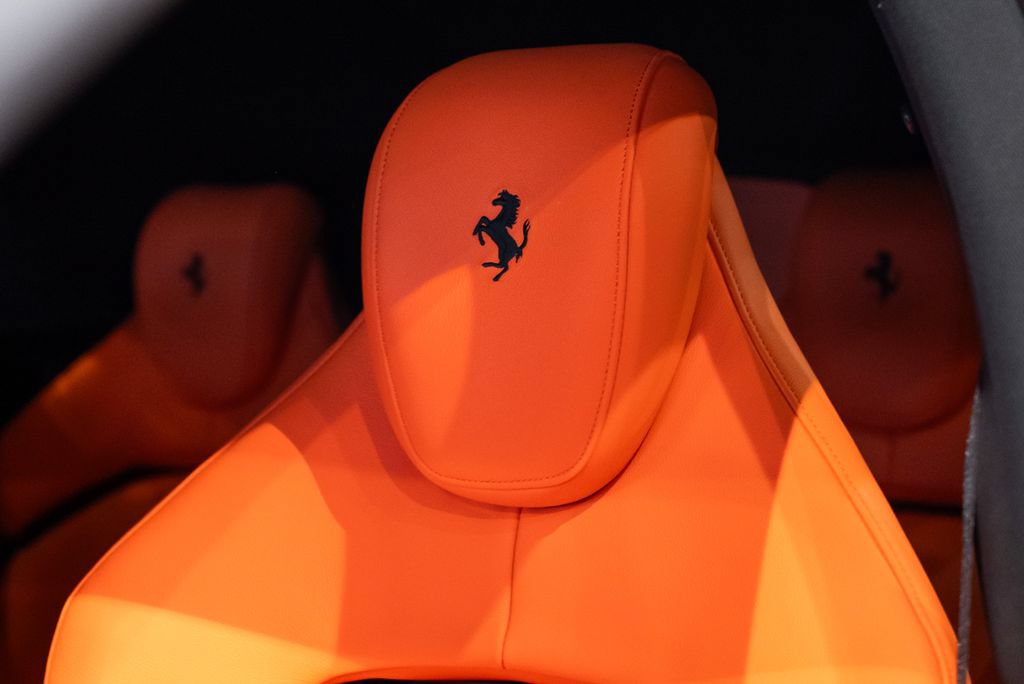 Certified 2025 Ferrari Purosangue AWD/4WD image 6