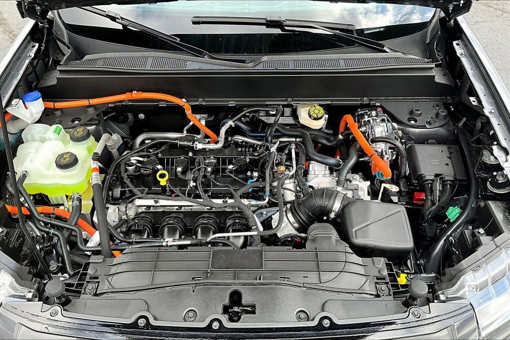 New 2026 Ford Maverick Lariat w/ Black Appearance Package image 12