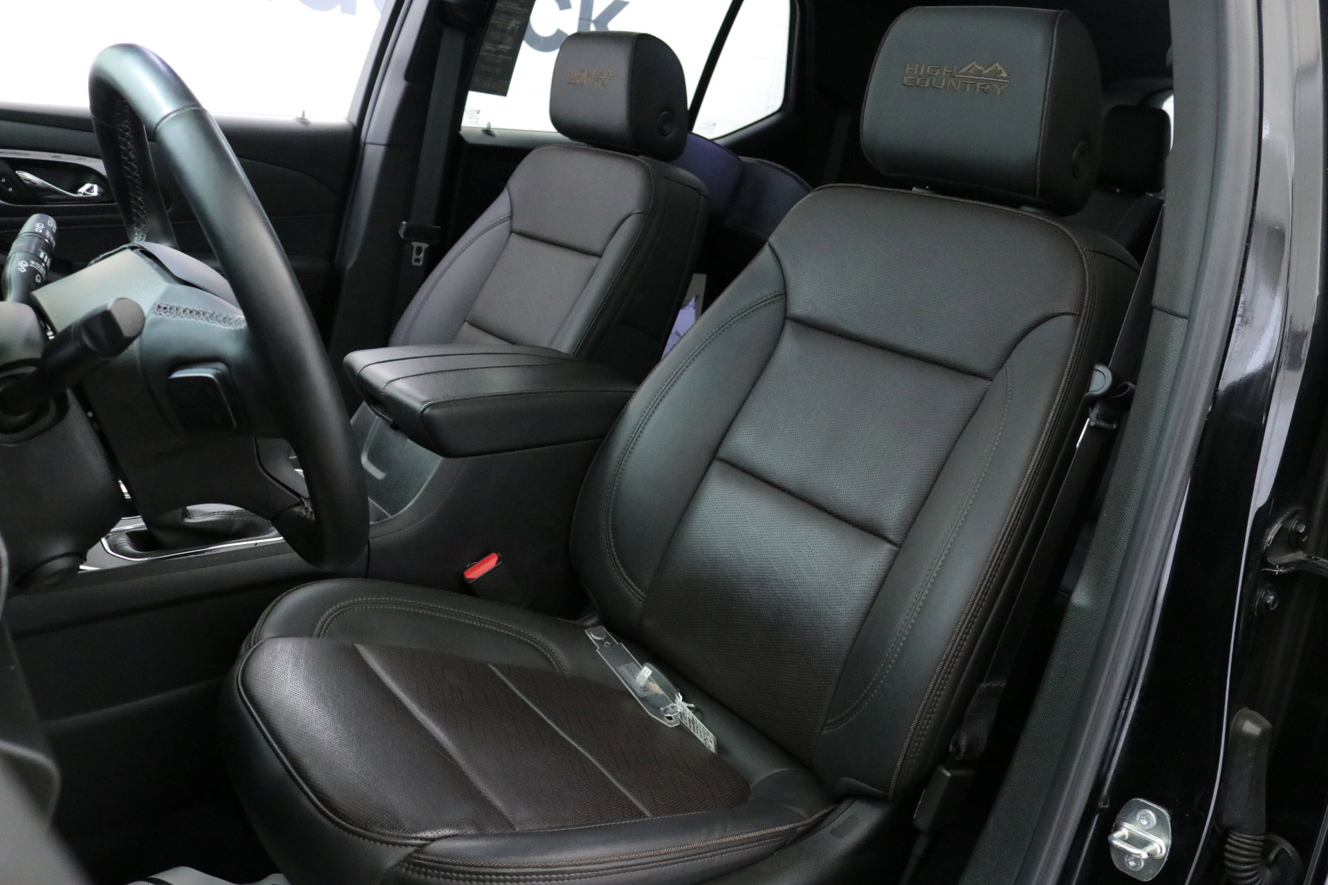 Certified 2023 Chevrolet Traverse High Country image 23