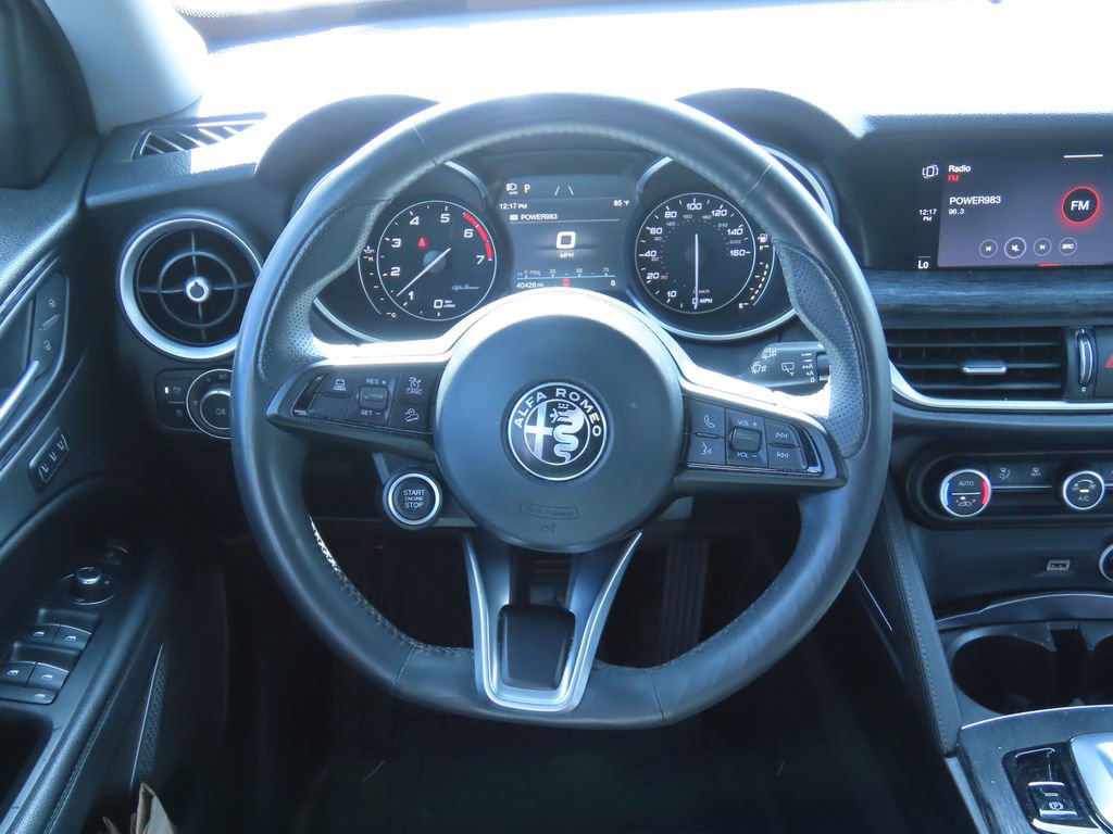 Used 2021 Alfa Romeo Stelvio Sprint w/ Nero Edizione image 6