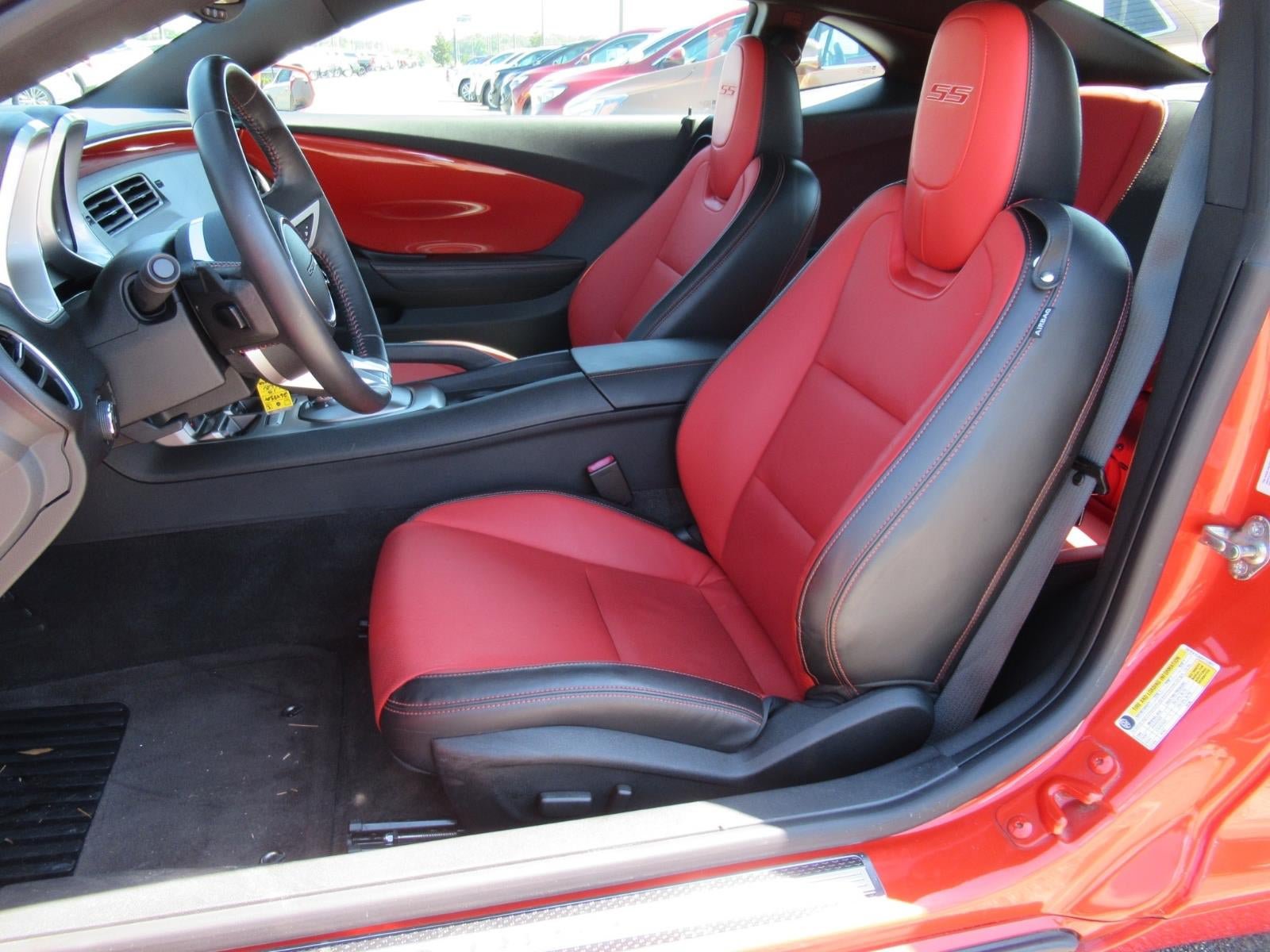 Used 2010 Chevrolet Camaro SS w/ RS Package RWD image 18