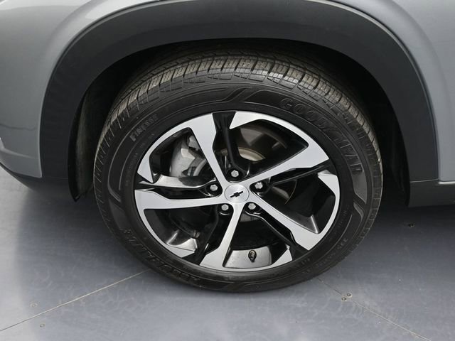 Used 2024 Chevrolet Trax RS w/ Driver Confidence Package image 24