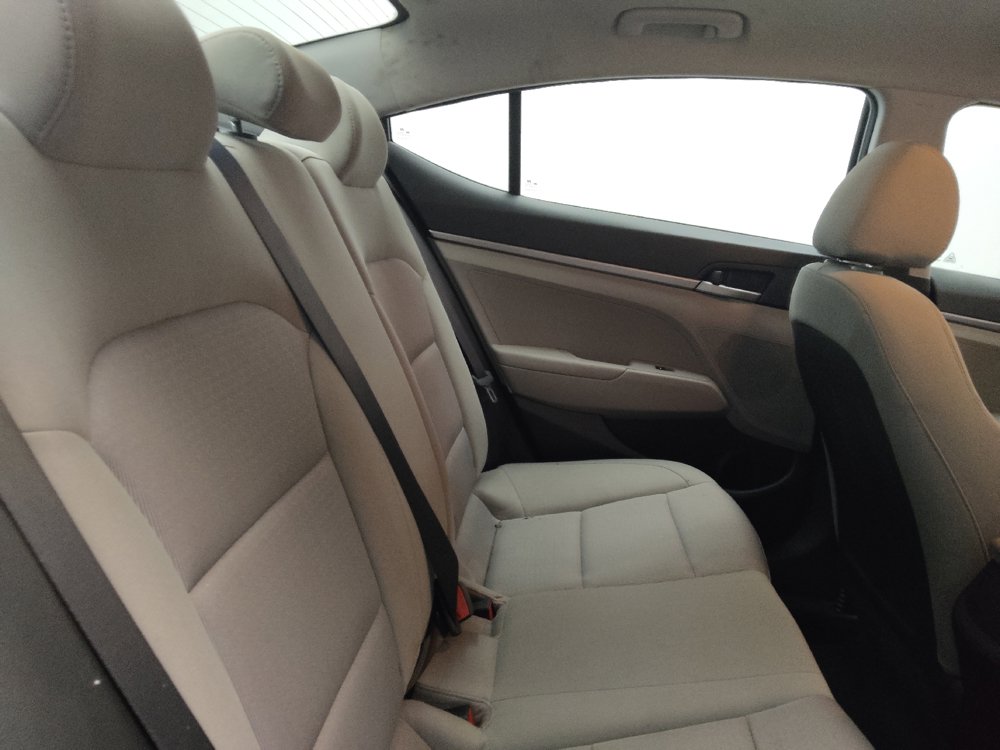 Used 2018 Hyundai Elantra SE w/ Cargo Package FWD image 19