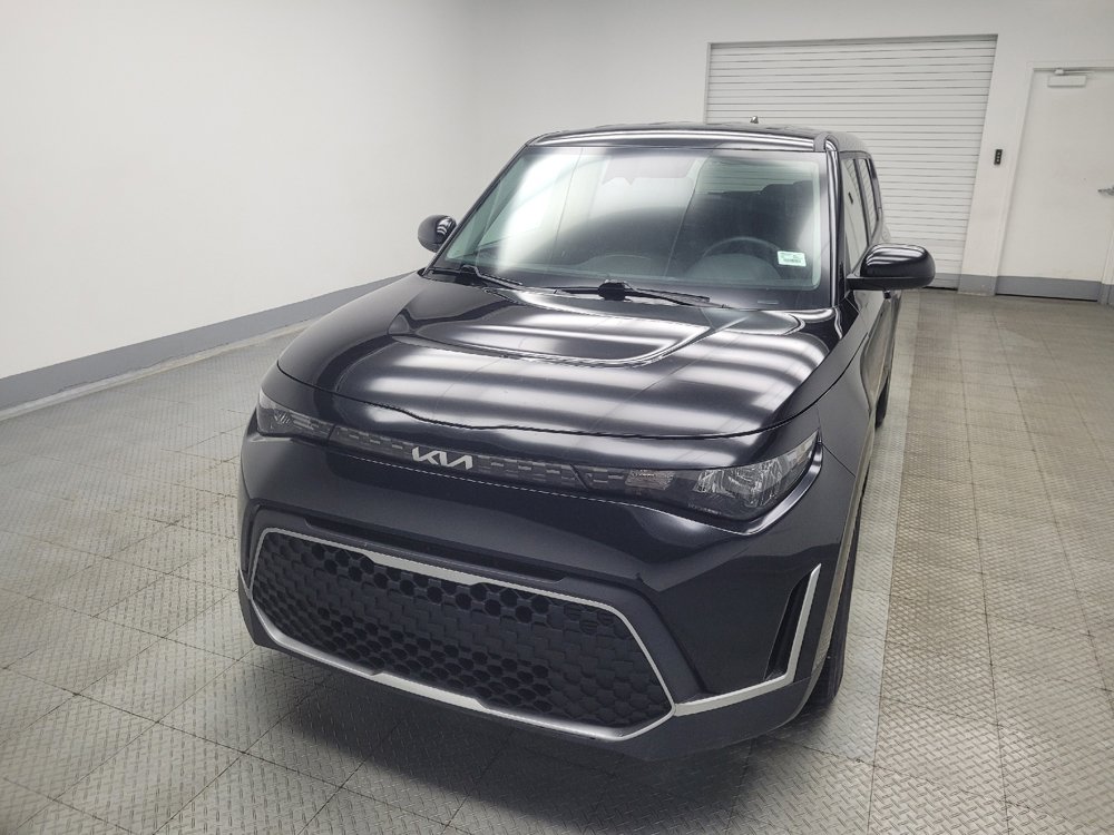 Used 2023 Kia Soul LX image 15