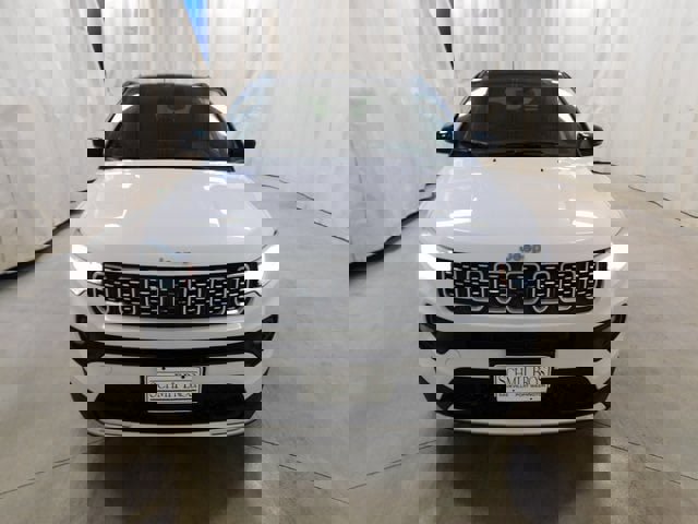 New 2026 Jeep Compass Limited image 4