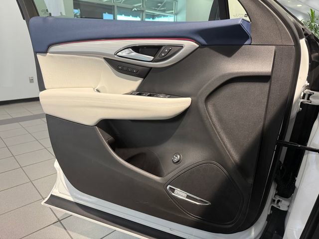 Certified 2025 Buick Envision Avenir image 28
