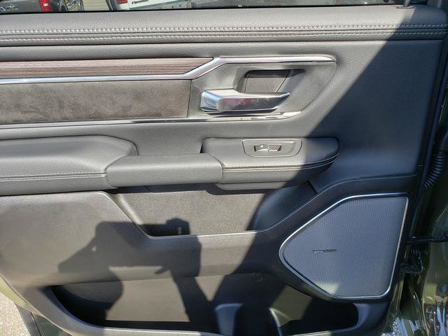 New 2027 RAM 1500 Laramie w/ Night Edition AWD/4WD image 13