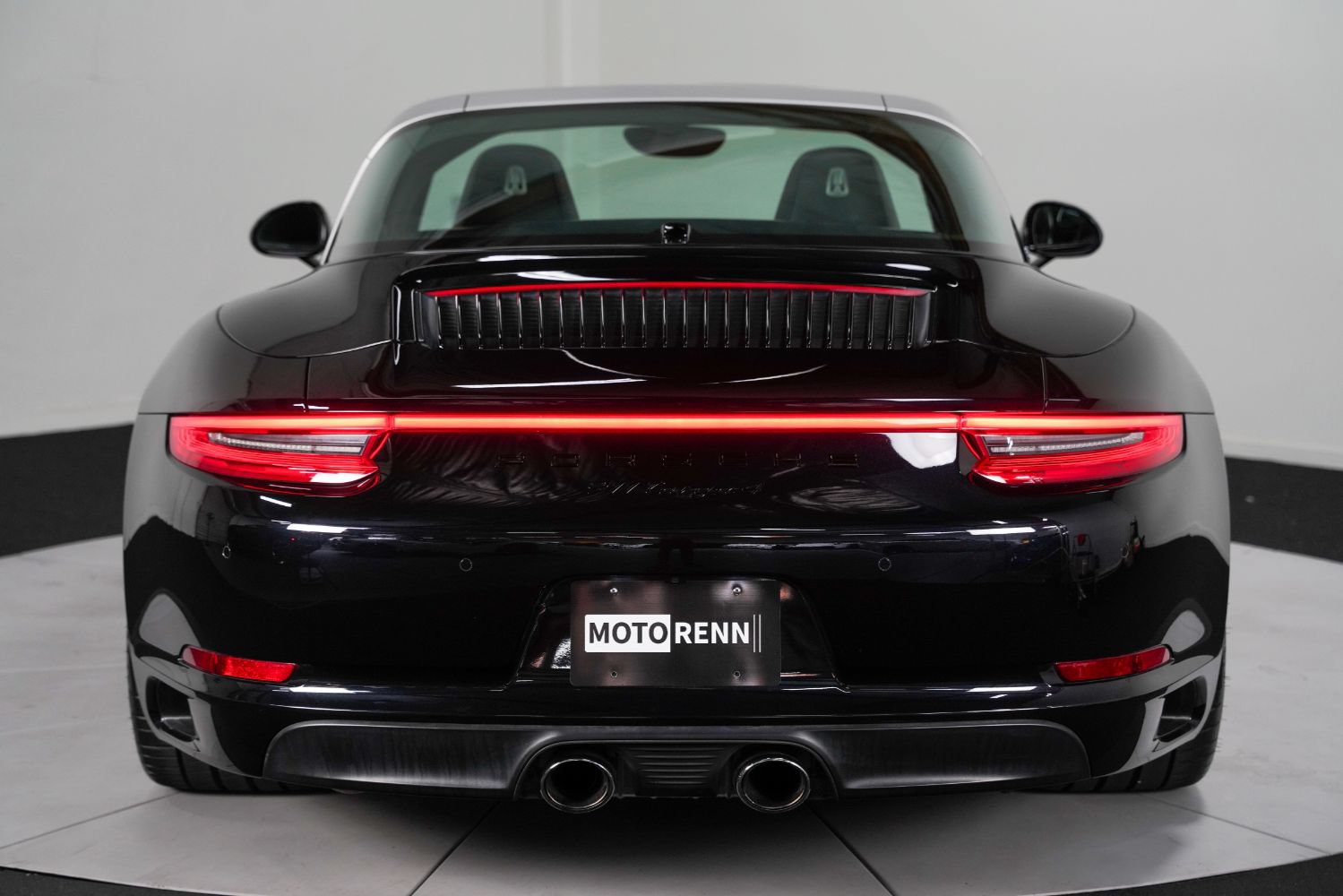 Used 2017 Porsche 911 Targa 4S AWD/4WD image 9