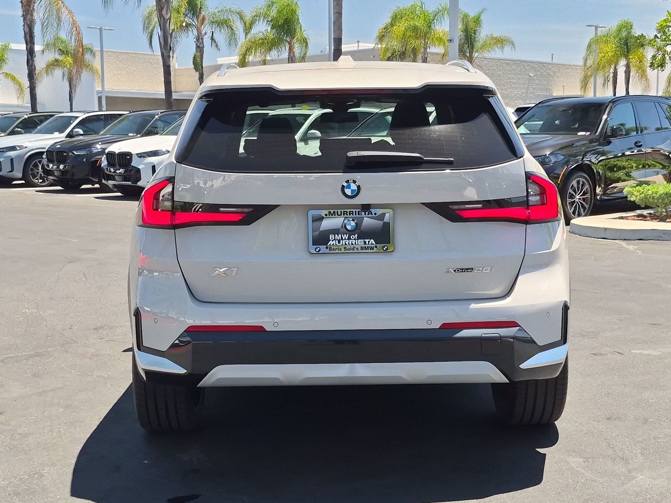 New 2026 BMW X1 xDrive28i w/ Technology Package AWD/4WD image 9