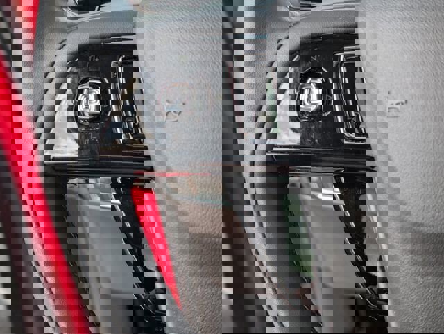 Used 2025 Lincoln Corsair Grand Touring w/ Equipment Group 301A image 21