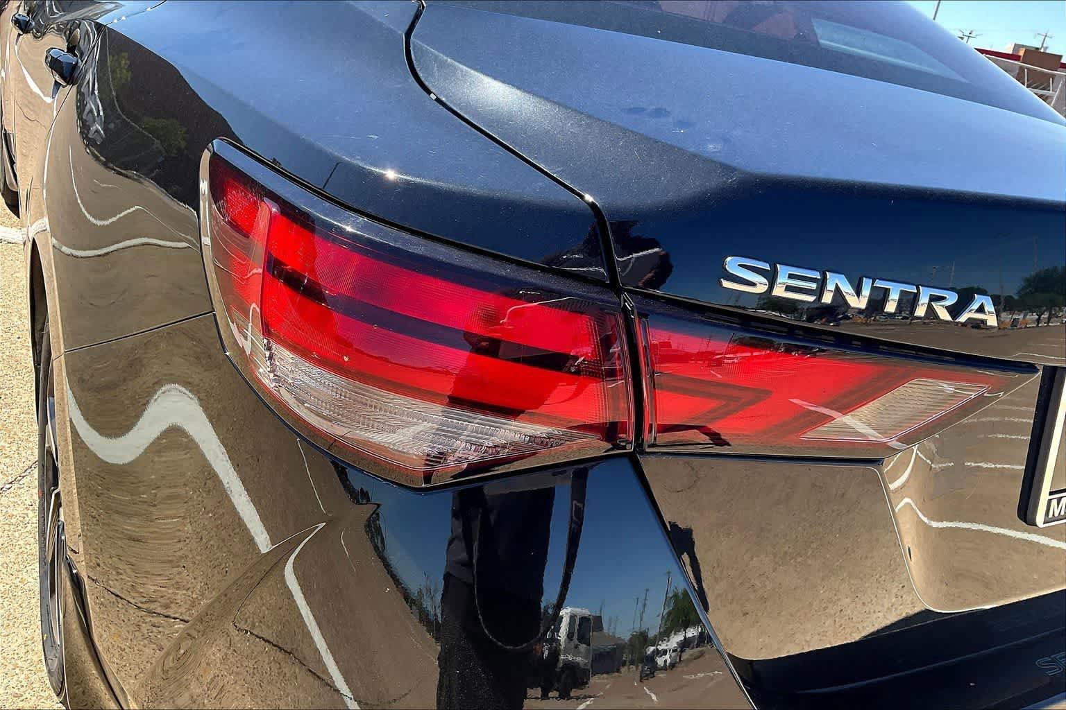 Used 2024 Nissan Sentra SV FWD image 31