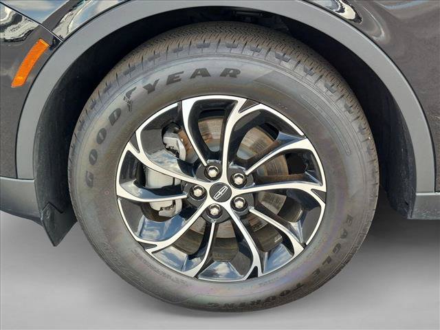 Used 2024 Lincoln Nautilus Premier w/ Equipment Group 102A AWD/4WD image 22