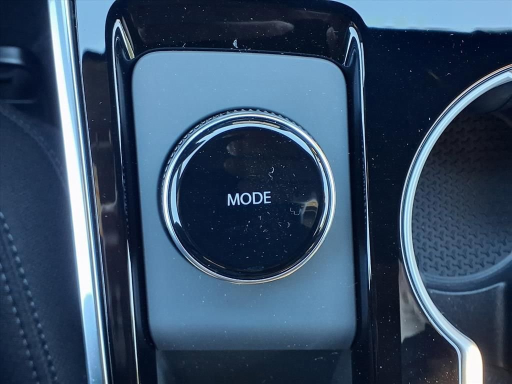 New 2026 Chevrolet Equinox LT image 11