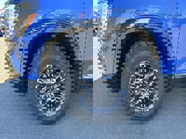 New 2026 GMC Terrain AT4 w/ LPO, Floor Liner Package image 92