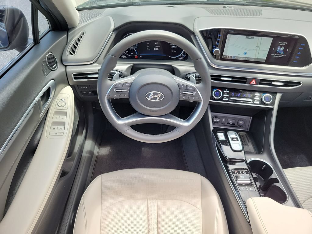 Certified 2022 Hyundai Sonata Limited FWD image 17
