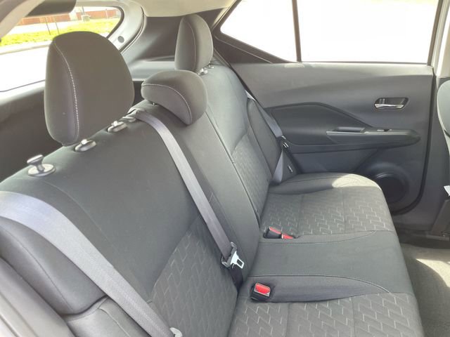 Used 2024 Nissan Kicks SV FWD image 15