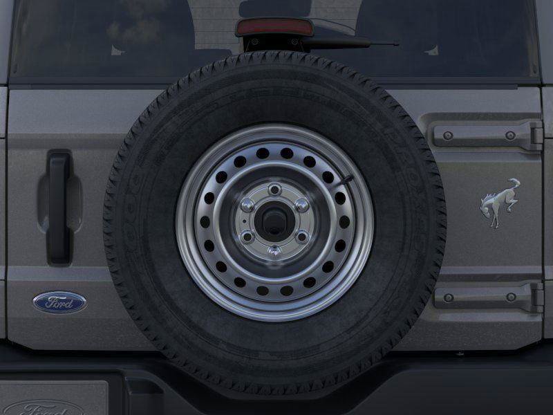 New 2025 Ford Bronco 4-Door AWD/4WD image 24