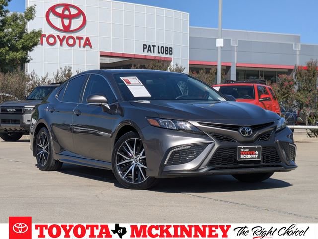 Used 2024 Toyota Camry SE