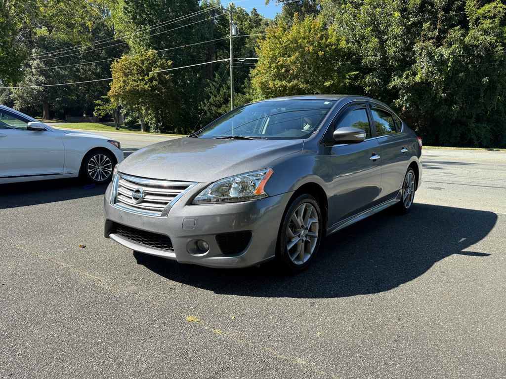 Used 2015 Nissan Sentra SR FWD image 1