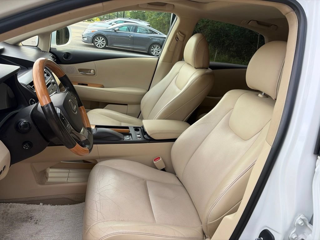 Used 2015 Lexus RX 450h AWD image 4