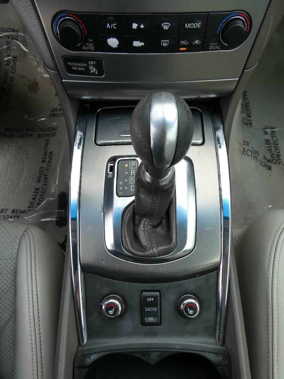 Used 2011 INFINITI G25 x image 17