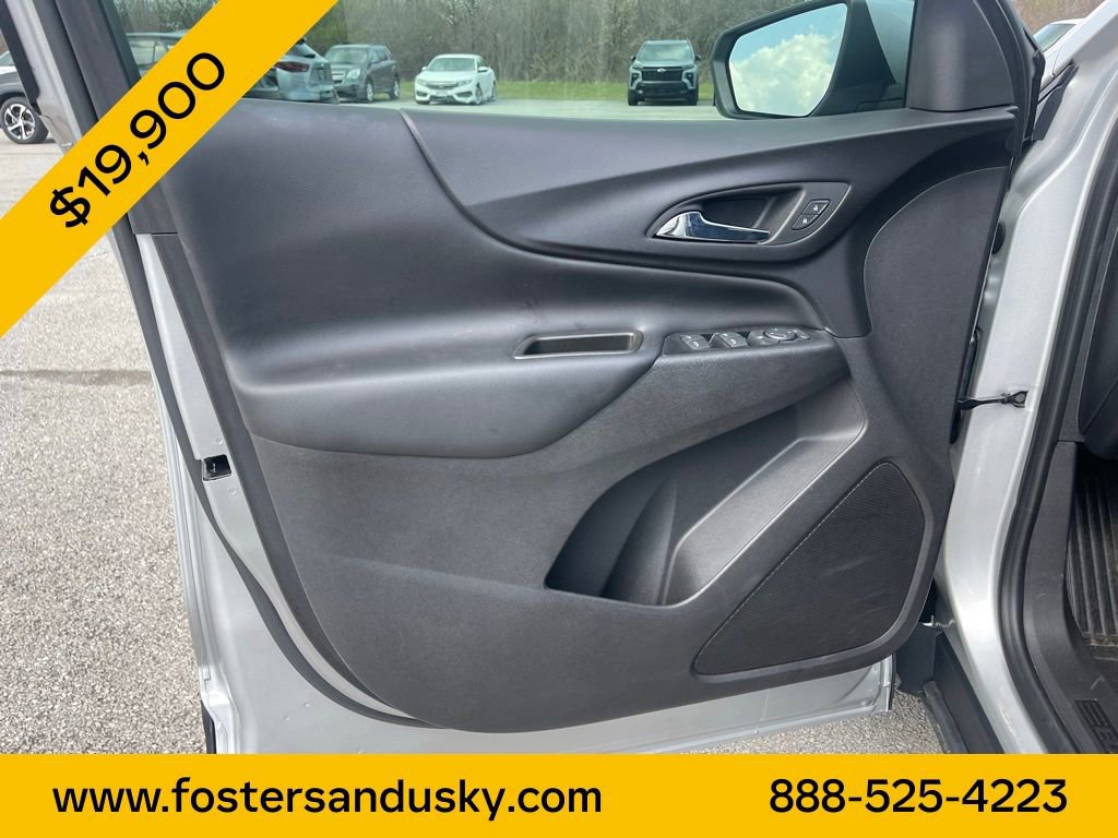 Used 2018 Chevrolet Equinox LT FWD image 14