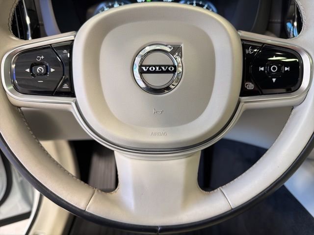 Used 2019 Volvo XC60 T5 Inscription w/ Protection Package image 16