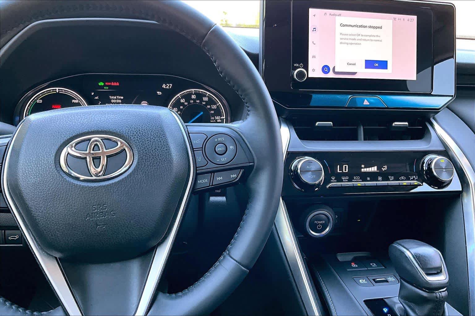Used 2023 Toyota Venza LE AWD/4WD image 23