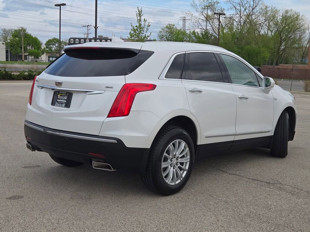 Used 2017 Cadillac XT5 FWD image 11