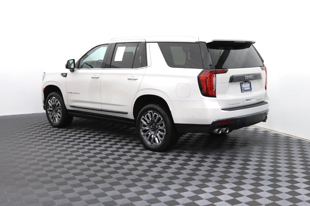 Certified 2024 GMC Yukon Denali Ultimate AWD/4WD image 4