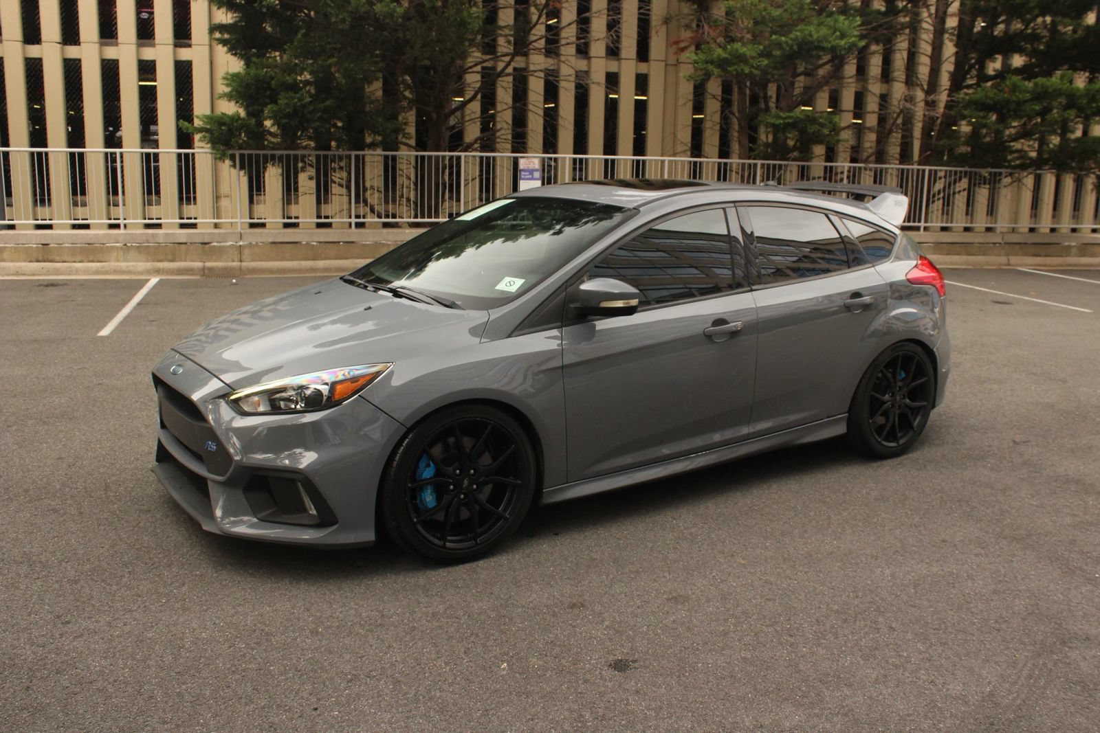 Used 2017 Ford Focus RS AWD/4WD image 12