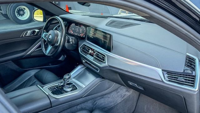 Used 2023 BMW X6 M50i w/ Executive Package image 27