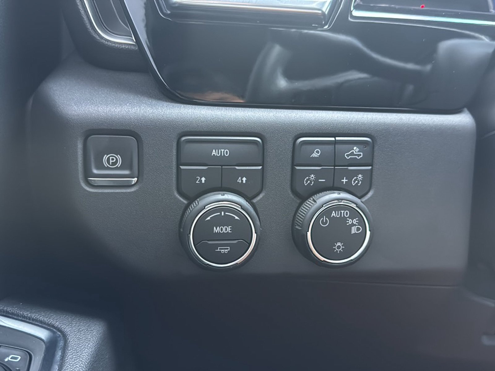 Certified 2025 Chevrolet Silverado 1500 LT w/ All Star Edition Plus AWD/4WD image 29