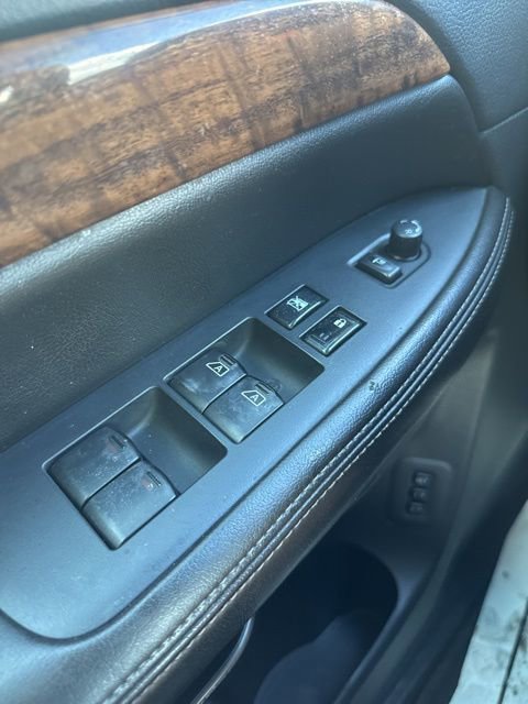 Used 2012 Nissan Armada Platinum RWD image 22