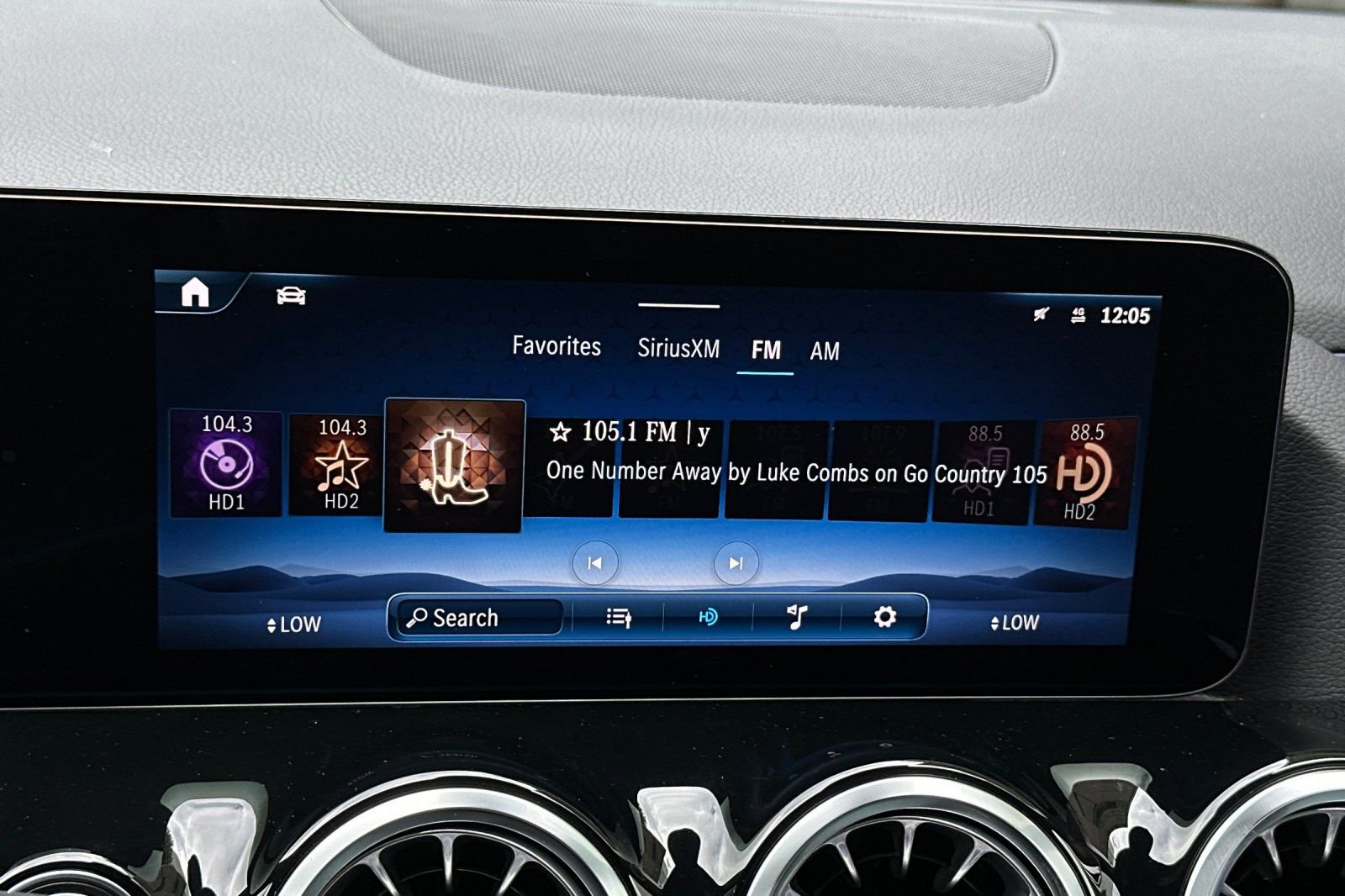 New 2026 Mercedes-Benz GLA 250 image 32