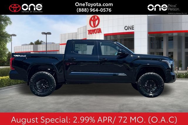 New 2026 Toyota Tundra Platinum w/ TRD Off-Road Package AWD/4WD image 3