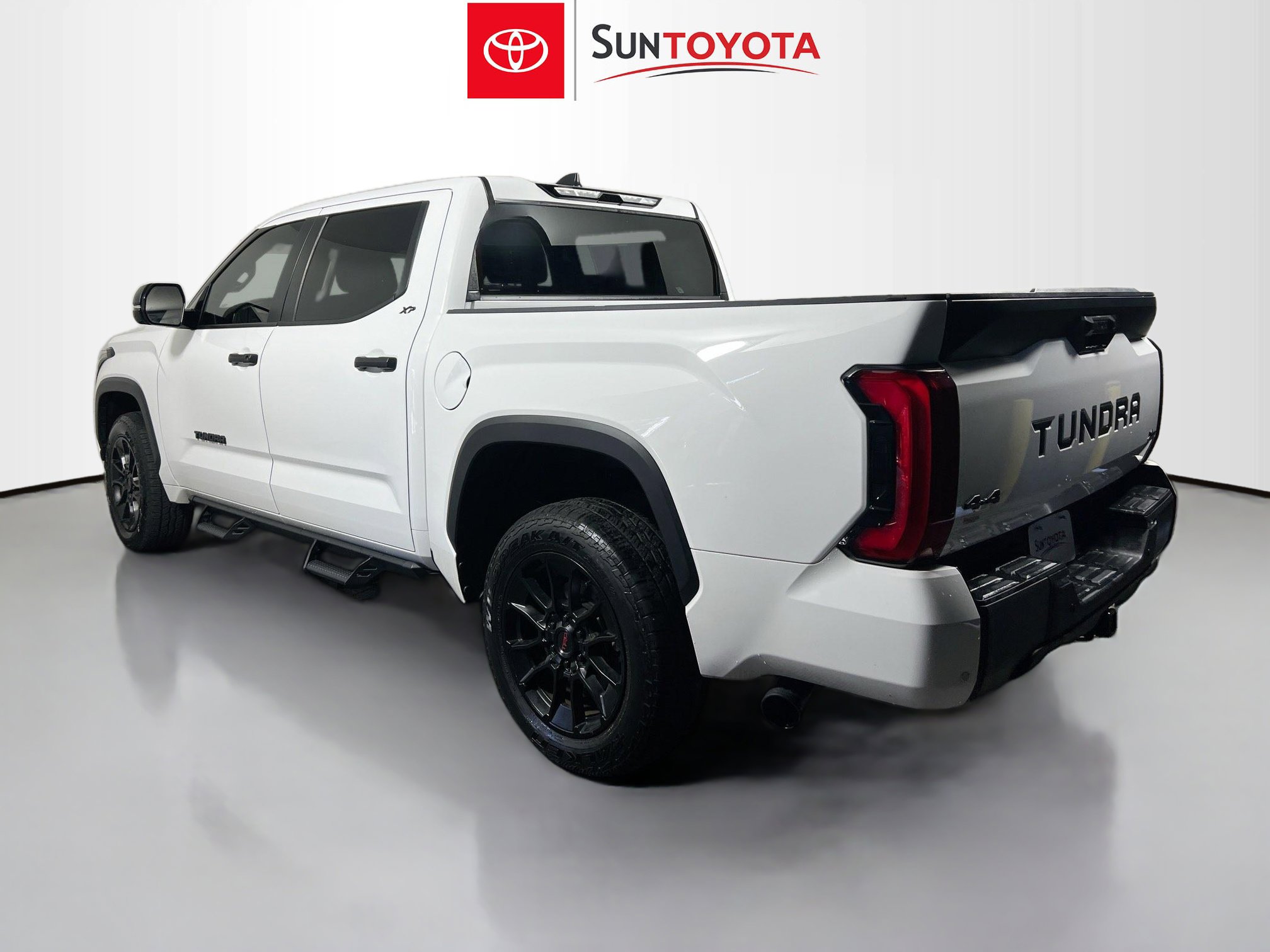 Used 2024 Toyota Tundra SR5 w/ SR5 Convenience Package image 6