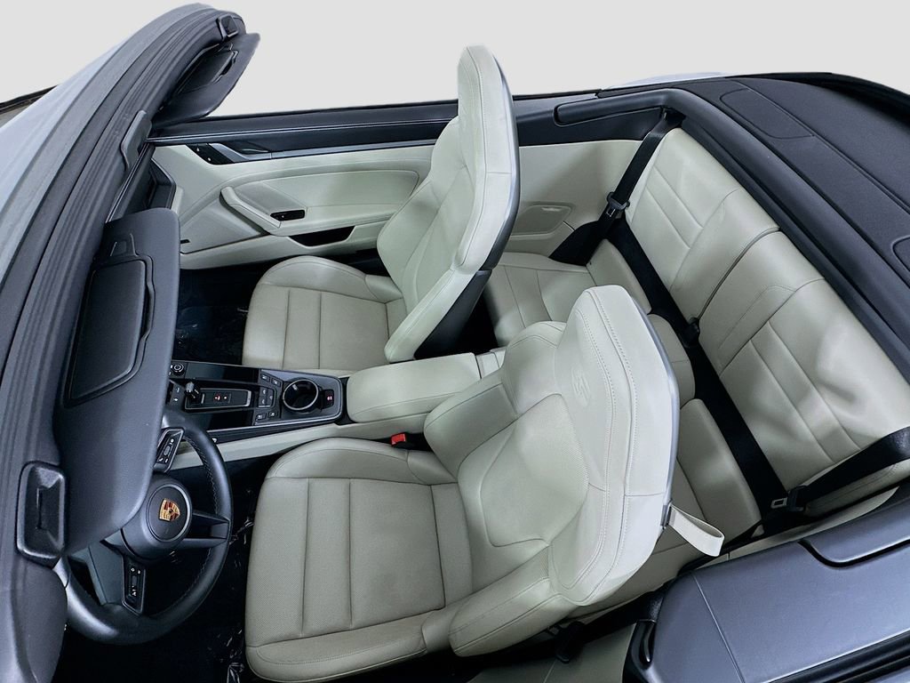 Used 2022 Porsche 911 Carrera image 14