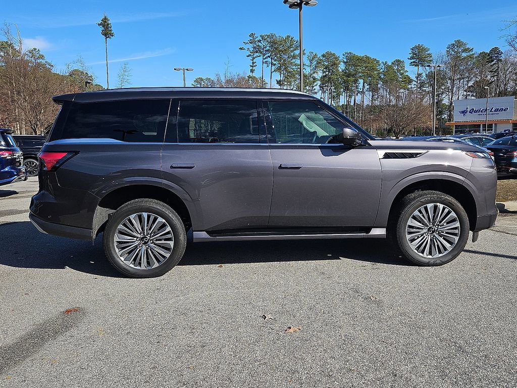Used 2025 INFINITI QX80 Luxe image 7